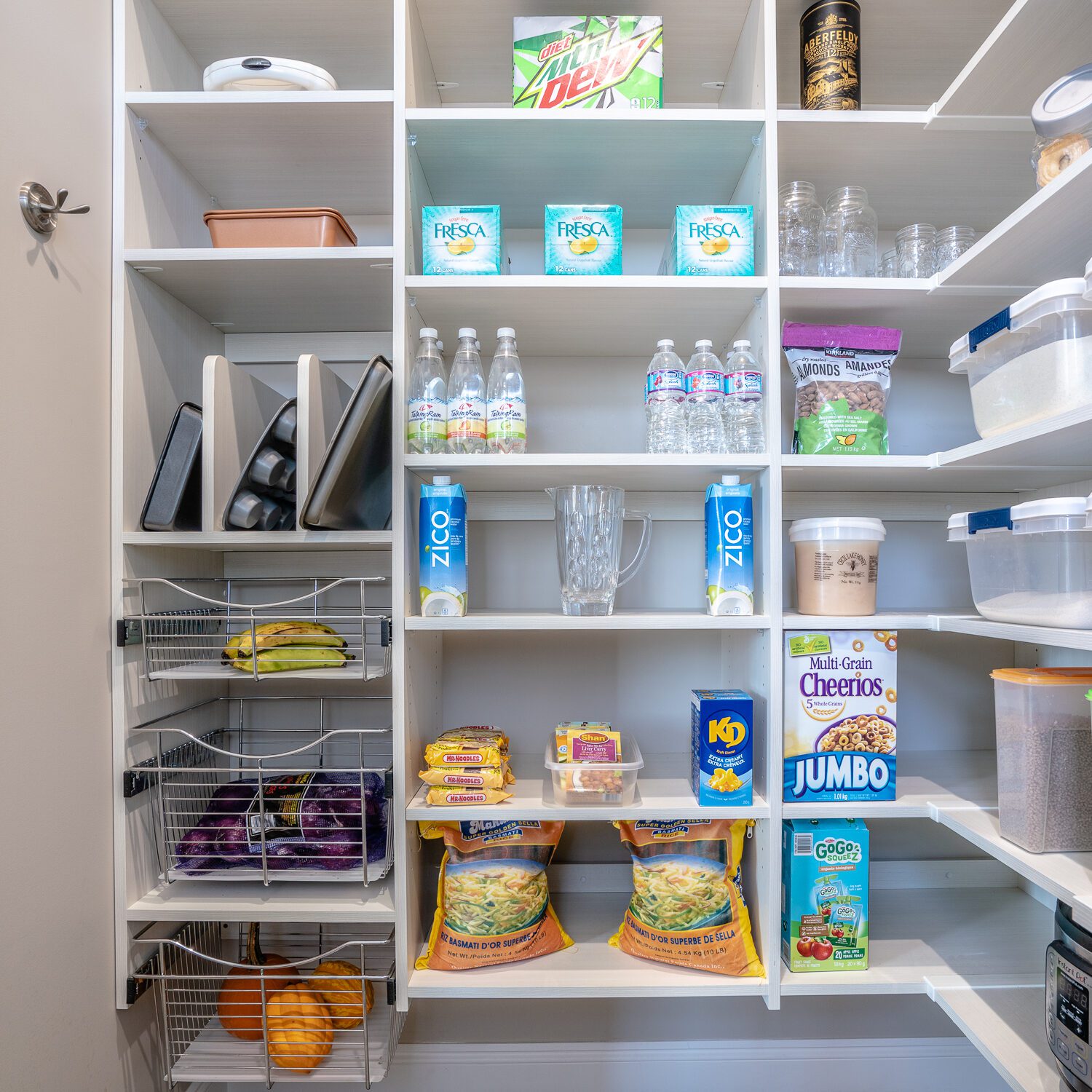 Organization Ideas for the kitchen, Pantry, Laundry Room & Linen Closet ...